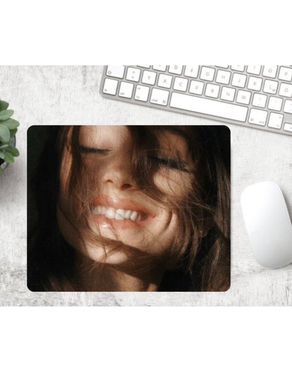 ✨ Ariana Grande “Petals” Album Mousepad ✨